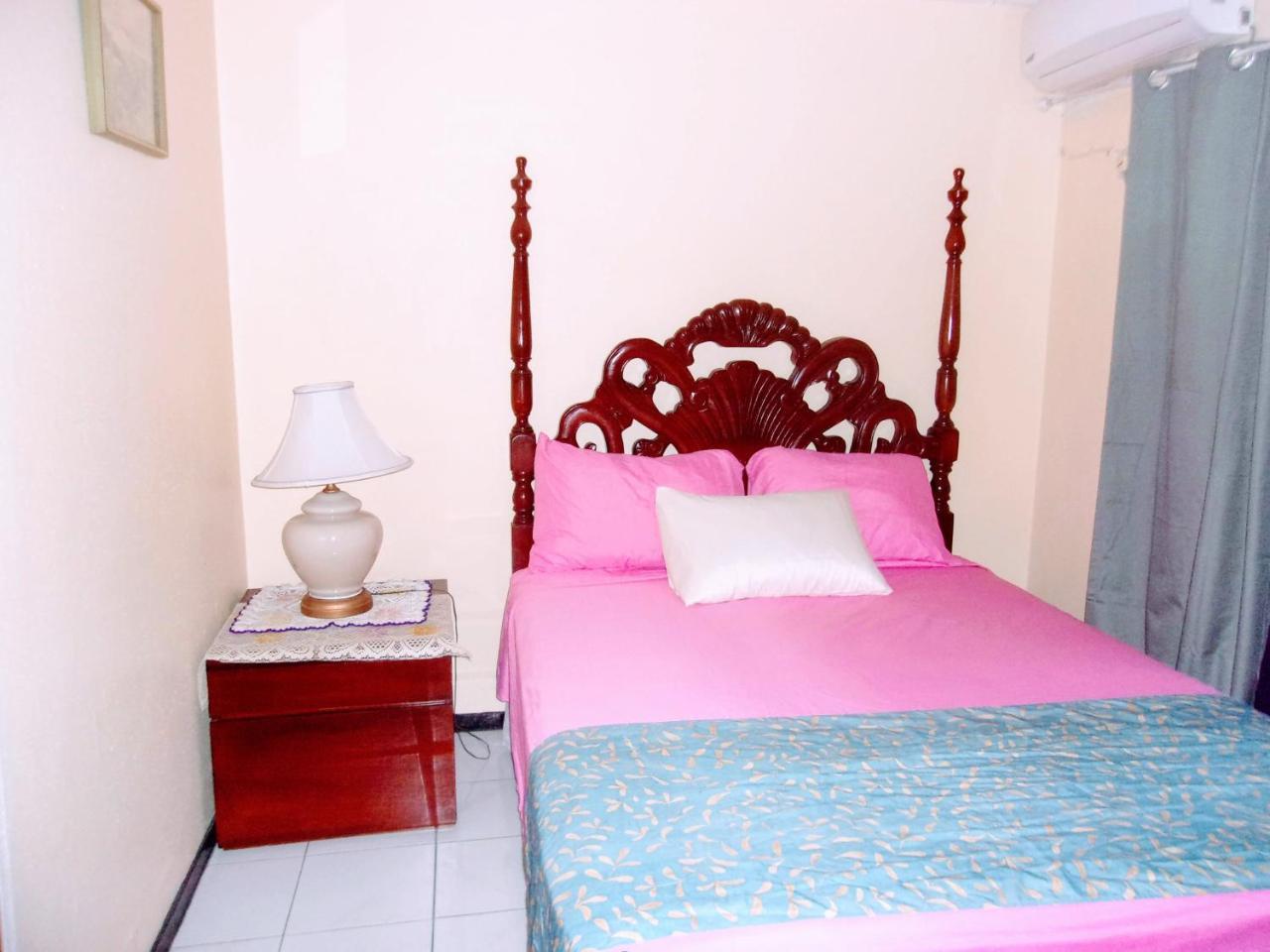 Central Oaklands Kingston Apt Bagian luar foto
